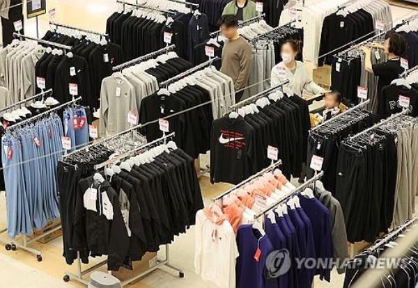 韩国的零售额20年来首次下降 韩国的零售额20年来首次下降