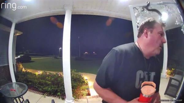 电动贝利提升了恶徒队,击沉了口吃的曼城队 电动贝利提升了恶徒队,击沉了口吃的曼城队