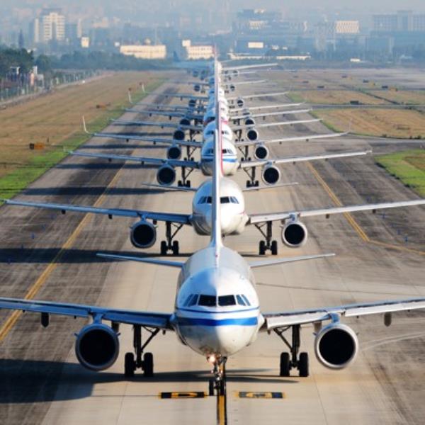 小组发现,加班、人员短缺和停工是最近航空安全问题的罪魁祸首 小组发现,加班、人员短缺和停工是最近航空安全问题的罪魁祸首