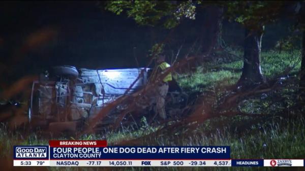 警方称,乔治亚州I-75高速公路发生一起严重撞车事故,造成4人死亡,其中3人为兄弟姐妹 警方称,乔治亚州I-75高速公路发生一起严重撞车事故,造成4人死亡,其中3人为兄弟姐妹