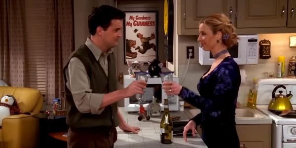 丽莎·库卓向好友兼联合主演马修·派瑞致敬 丽莎·库卓向好友兼联合主演马修·派瑞致敬