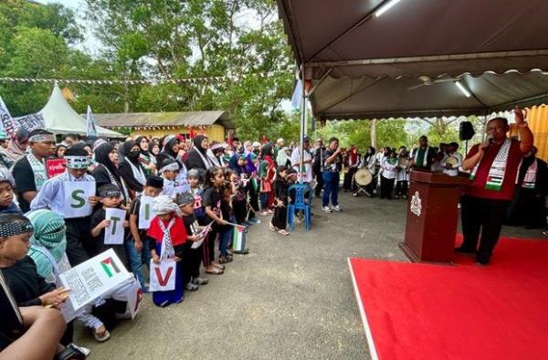 UTM讲师敦促开放拉法边界,允许人道主义援助进入巴勒斯坦 UTM讲师敦促开放拉法边界,允许人道主义援助进入巴勒斯坦