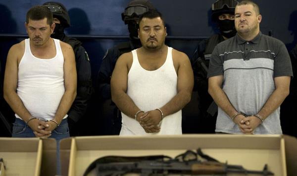 今日教程“微乐湖北麻将万能开挂器通用版”详细教程辅助工具 今日教程“微乐湖北麻将万能开挂器通用版”详细教程辅助工具