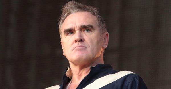 莫里西称对已故歌手辛纳德·奥康纳的悼念是“白痴”