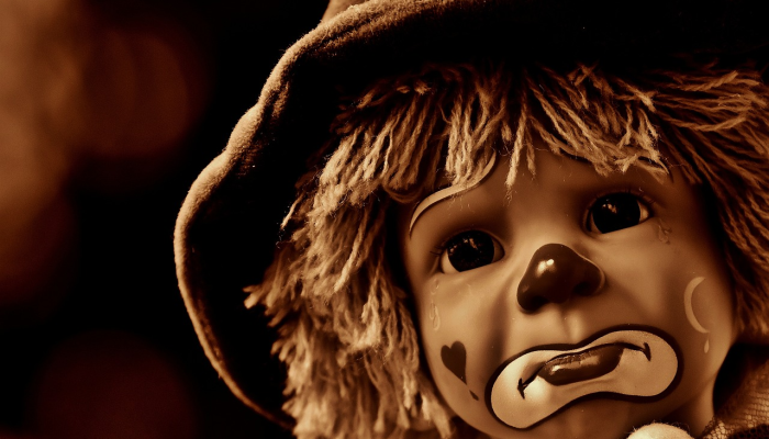 导演山姆·埃斯梅尔对《离开世界》中阿奇的病进行了有趣的解释 导演山姆·埃斯梅尔对《离开世界》中阿奇的病进行了有趣的解释