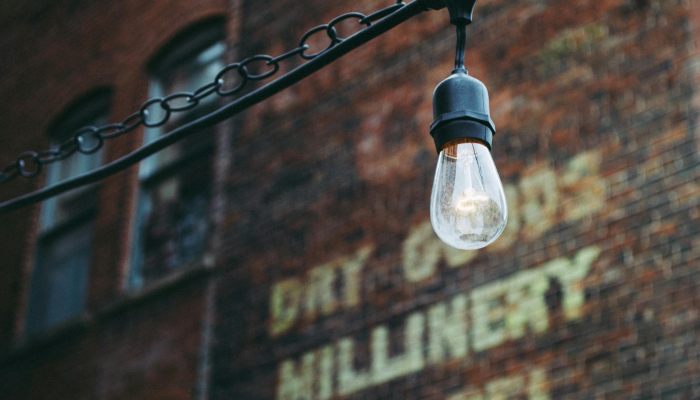 英国部长：自动驾驶汽车可能在2026年上路_2