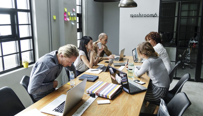 随着消费者支出激增,7月份美联储通胀指标小幅走高 随着消费者支出激增,7月份美联储通胀指标小幅走高