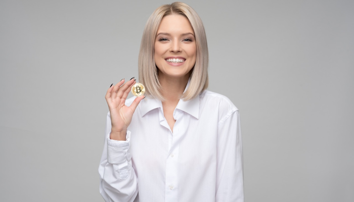 一项“发人深省”的调查发现，17%的苏格兰女性遭受过网络暴力