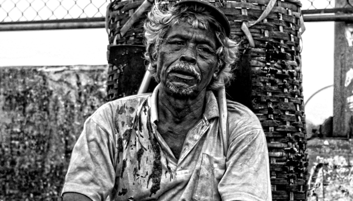 哈里·凯恩在公开自己的心理健康问题后,支持“勇敢的”德勒·阿利重振自己的职业生涯 哈里·凯恩在公开自己的心理健康问题后,支持“勇敢的”德勒·阿利重振自己的职业生涯