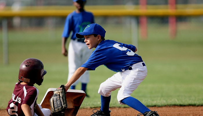 向在克里郡撞车事故中去世的“有爱心”的妈妈致敬，因为她在当地被命名