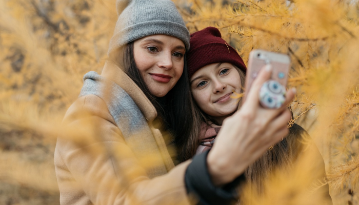 凯瑟琳·瑞安的女儿在地铁上被性骚扰，英国交通警察发来的消息让她松了一口气