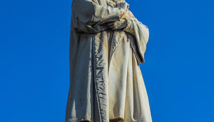 一名意大利人对震惊文坛的手稿骗局认罪