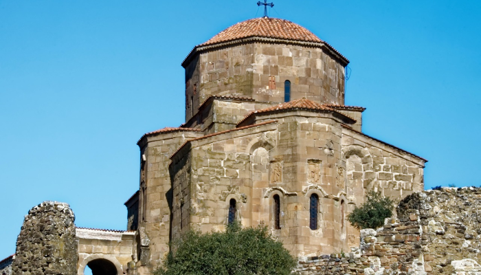 阿布扎比必做的15件事,从亚斯湾到卡斯尔霍森 阿布扎比必做的15件事,从亚斯湾到卡斯尔霍森