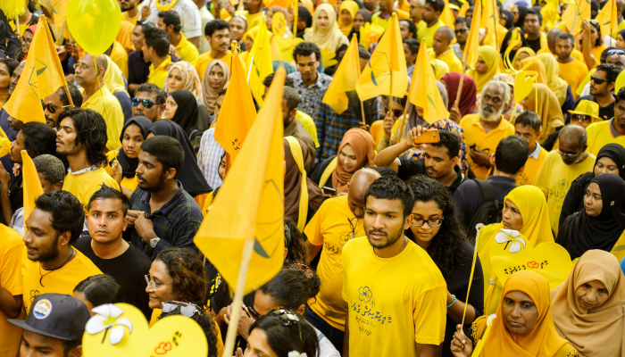 足球-伯恩利大胜10人谢菲尔德联队,取得首个主场胜利 足球-伯恩利大胜10人谢菲尔德联队,取得首个主场胜利