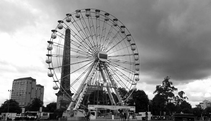 洪水造成约270人死亡，非洲之角数万人流离失所：报道