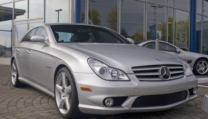 菲斯克在直销模式中增加了经销商,以促进电动汽车的销售 菲斯克在直销模式中增加了经销商,以促进电动汽车的销售