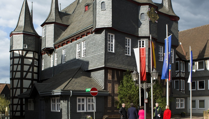 洛杉矶市议会批准2024年6月在市政厅悬挂同性恋旗帜