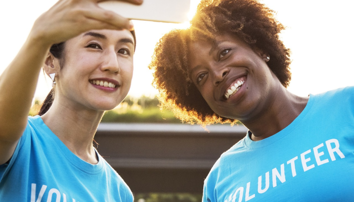 曼钦承诺不会成为2024年大选的“破坏者” 曼钦承诺不会成为2024年大选的“破坏者”