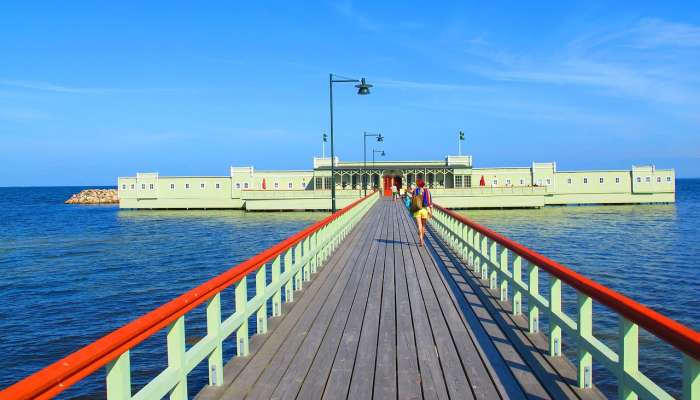 首尔股市因科技股和金融股上涨开盘走高