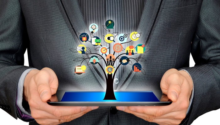 马克龙启动保护堕胎权的宪法程序