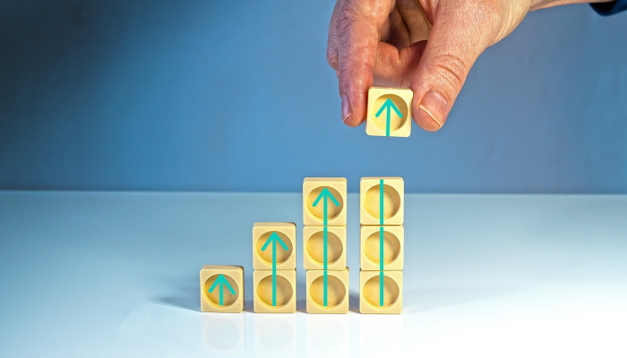 诺瓦克·德约科维奇击败丹尼尔·梅德韦杰夫，赢得美国网球公开赛，这是他的第24个大满贯冠军