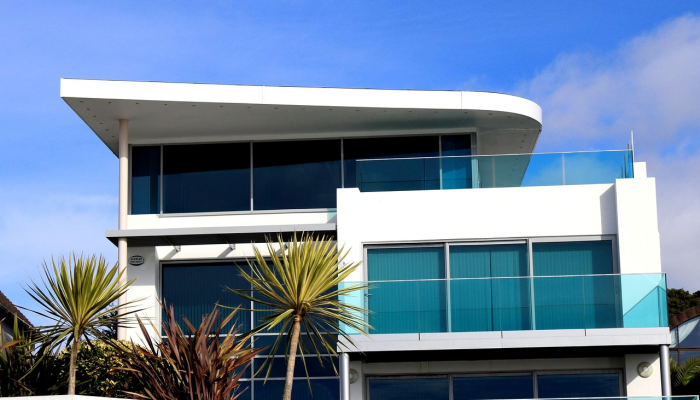 朝鲜领导人金正恩结束俄罗斯之行回国，此次俄罗斯之行引发了对武器交易的担忧