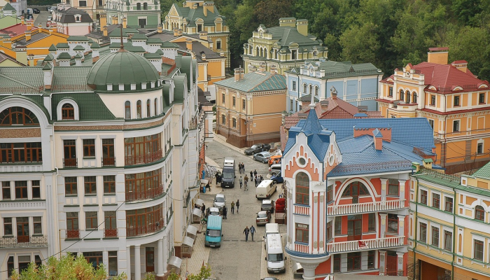 耶伦突然访问基辅,重申美国对乌克兰的经济援助 耶伦突然访问基辅,重申美国对乌克兰的经济援助