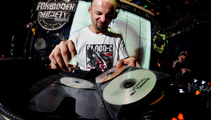 能源骗子在Facebook上“撒开大网” 能源骗子在Facebook上“撒开大网”