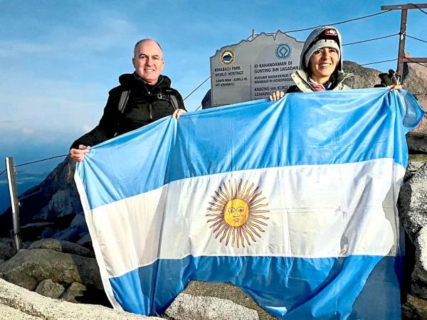 万能开挂辅助“微乐贵阳捉鸡麻将如何只赢不输!详细分享装挂步骤 万能开挂辅助“微乐贵阳捉鸡麻将如何只赢不输!详细分享装挂步骤