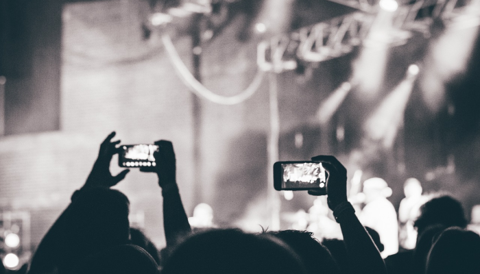 在《受伤的麦克林》的最后一曲之后还有返场吗? 在《受伤的麦克林》的最后一曲之后还有返场吗?