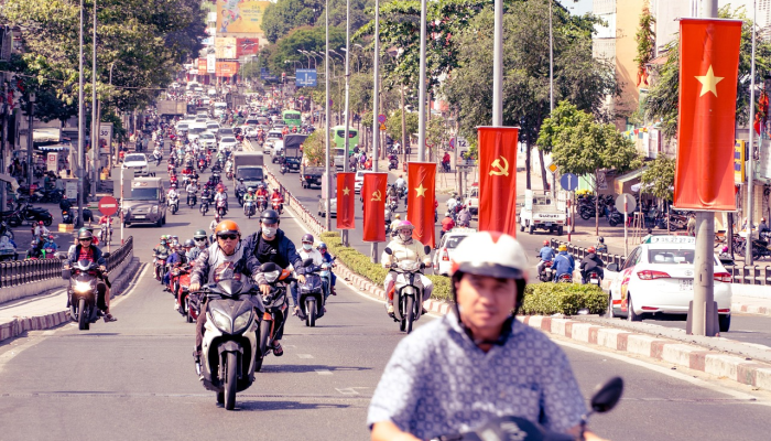更多芝加哥地区的郊区通过了限制移民流失的法令 更多芝加哥地区的郊区通过了限制移民流失的法令