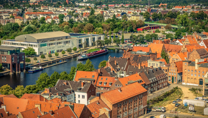 联邦应急管理局正在这个佛罗里达新兴城市树立榜样当地人称之为“复仇政治” 联邦应急管理局正在这个佛罗里达新兴城市树立榜样当地人称之为“复仇政治”