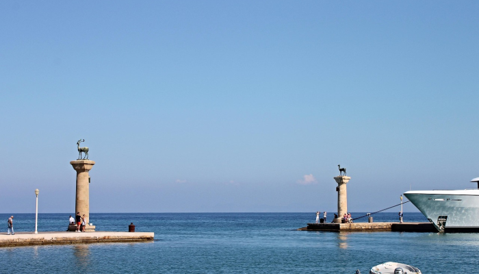 老多哈港结束了捕鱼比赛 老多哈港结束了捕鱼比赛