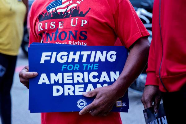 据报道，抖音责骂员工销售额下滑，同时大肆挥霍薪水和派对