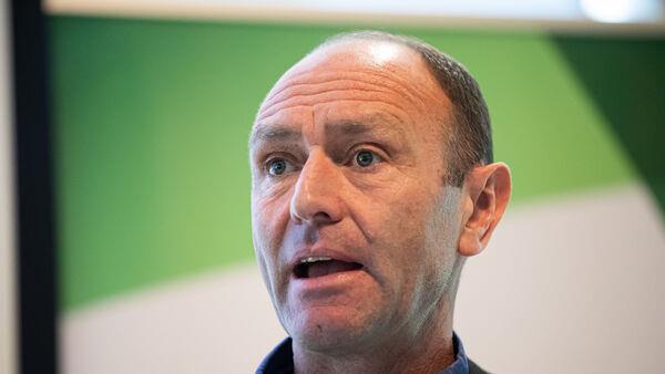 可用版本“白金岛红拐弯开挂”(曝光透视必备猫腻)