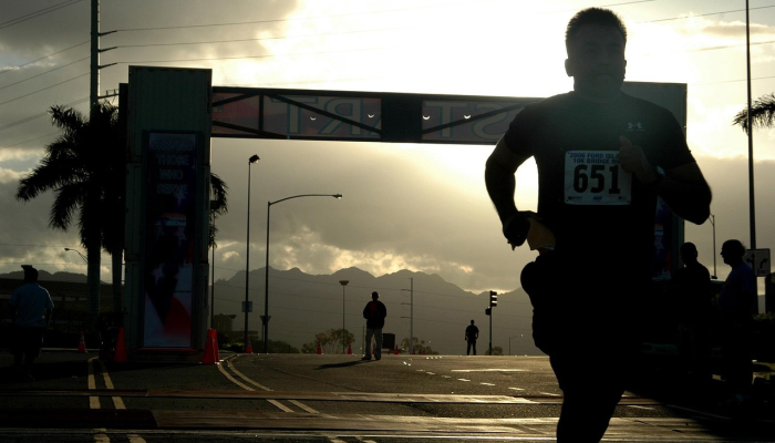 美国警方执行搜查令,一处住宅发生爆炸 美国警方执行搜查令,一处住宅发生爆炸