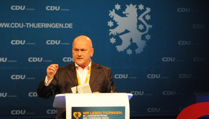 1分钟学会“新海贝之城透视!分享用挂教程 1分钟学会“新海贝之城透视!分享用挂教程