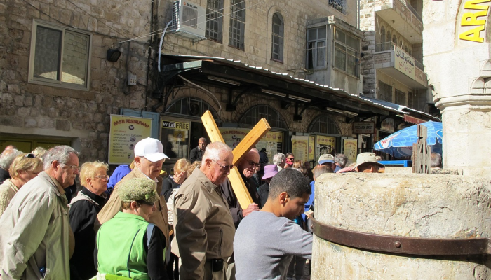 玩家必看教程“天天斗地主真人版免费版下载破解版”开挂(透视)辅助教程 玩家必看教程“天天斗地主真人版免费版下载破解版”开挂(透视)辅助教程