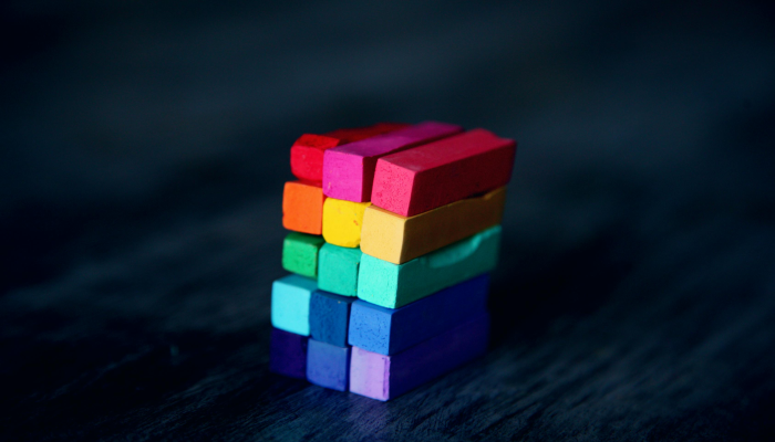 前梅拉尼娅·特朗普助手解释她在丈夫的法律纠纷中保持沉默 前梅拉尼娅·特朗普助手解释她在丈夫的法律纠纷中保持沉默