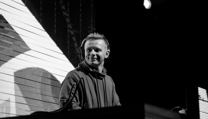 李宪宰敦促检察机关调查嫌疑人的“饮酒聚会”