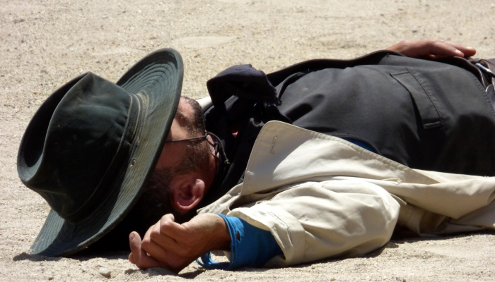 热门电影《竖井》的主演理查德·朗德特里去世，享年81岁