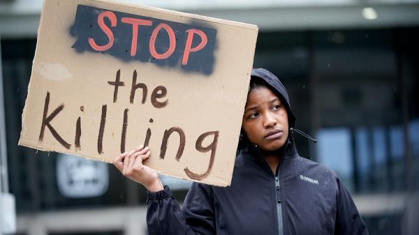 Awqaf部授予奖学金毕业生荣誉