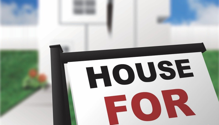 移动房屋租户抗议租金上涨和关闭的威胁 移动房屋租户抗议租金上涨和关闭的威胁