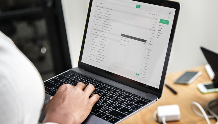 泰森食品公司(Tyson Foods)首席执行长在策划扭亏为盈时说,公司“又肥又懒” 泰森食品公司(Tyson Foods)首席执行长在策划扭亏为盈时说,公司“又肥又懒”