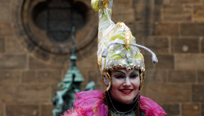 法国特使蒂埃里·马古“很高兴在印度庆祝第一个排灯节” 法国特使蒂埃里·马古“很高兴在印度庆祝第一个排灯节”