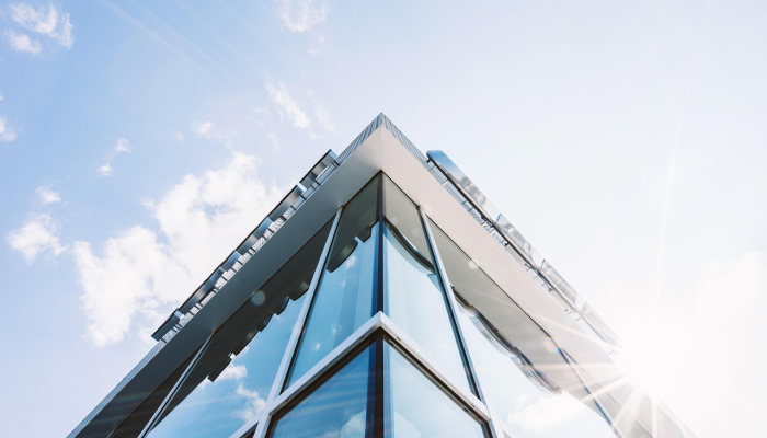 加州警方称，一名40岁的女子在塔吉特纵火，以掩盖婴儿配方奶粉被盗的事实