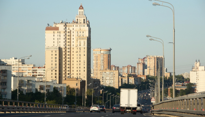 美洲虎四分卫特雷弗·劳伦斯在对阵孟加拉虎的比赛中右脚踝受伤 美洲虎四分卫特雷弗·劳伦斯在对阵孟加拉虎的比赛中右脚踝受伤