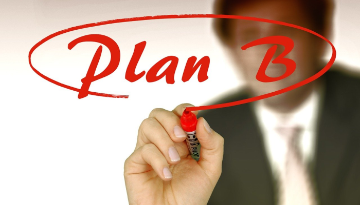 舒默称赞约翰逊：“正派、值得尊敬的人”