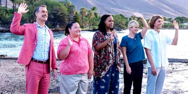Staff Waving on the Beach in The White Lotus season 1