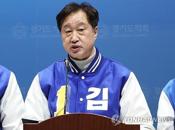 Main opposition Democratic Party general election candidate Kim Jun-hyeok (Yonhap)
